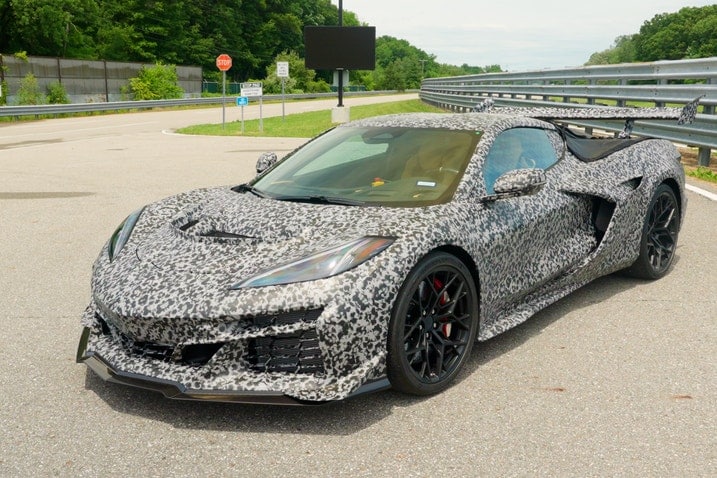 2025 Chevy Corvette ZR1 front 3/4