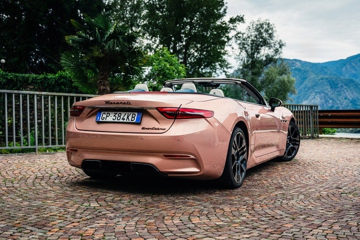 2025 Maserati GranCabrio Folgore rear 3/4