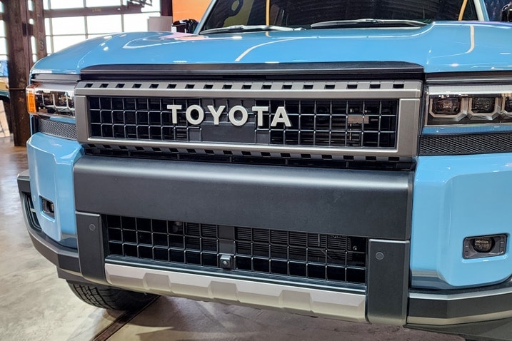 Grille Kit | TOYOTA LAND CRUISER 2024 Grille Kit | TOYOTA LAND CRUISER 2024