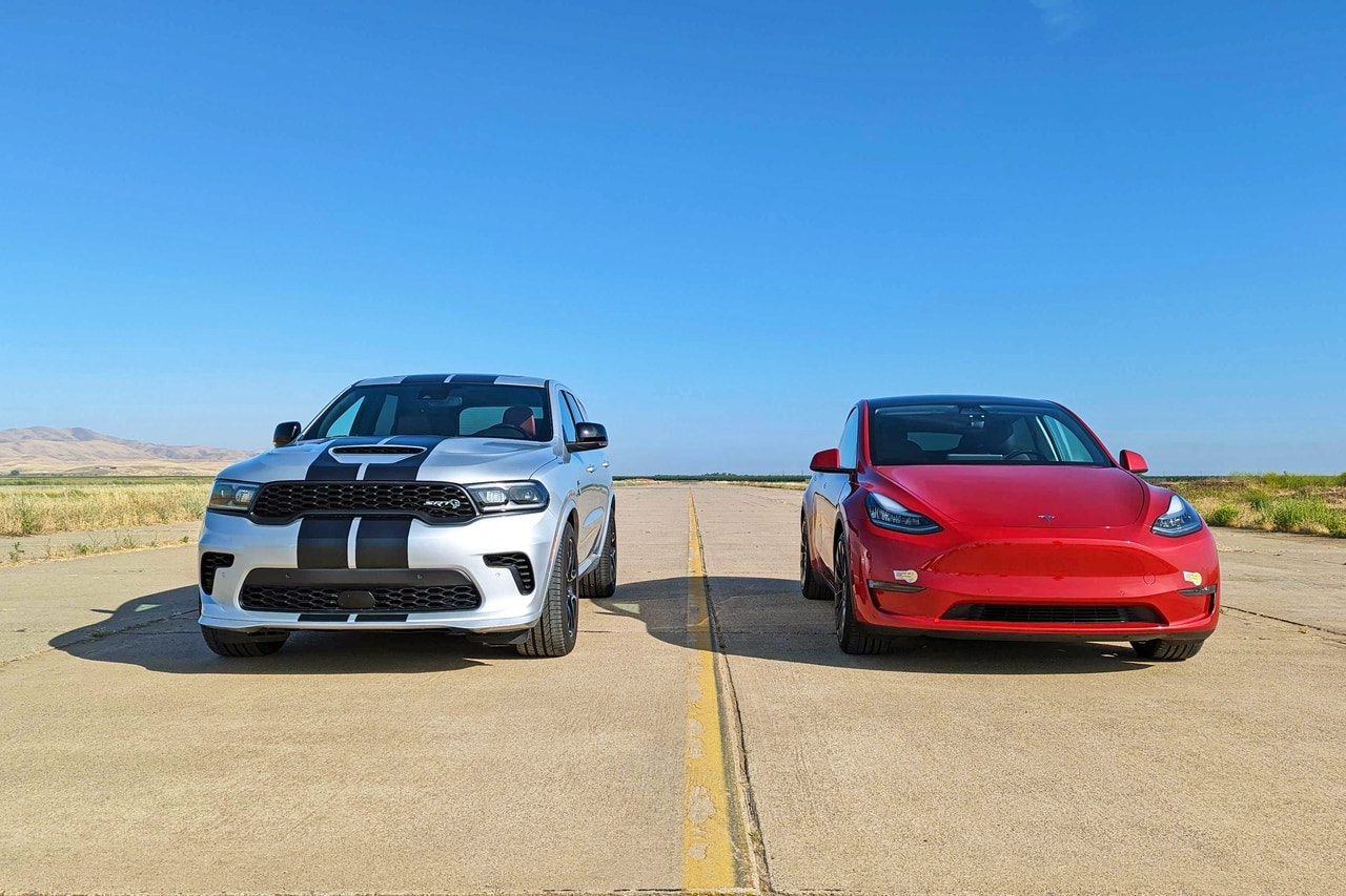 udrags_dodge_durango-hellcat_vs_tesla_model-y-performance_2.jpg