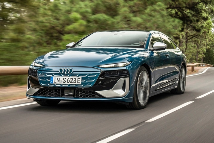 2025 Audi S6 E-tron front 3/4