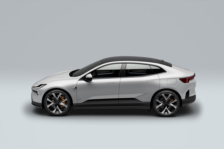 2025 Polestar 4 profile