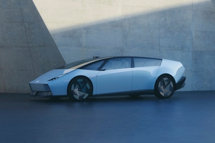 CarCast+Edmunds - Honda 0 Series, BMW Panoramic iDrive and more from CES. Plus Corvette ZR1 pricing.