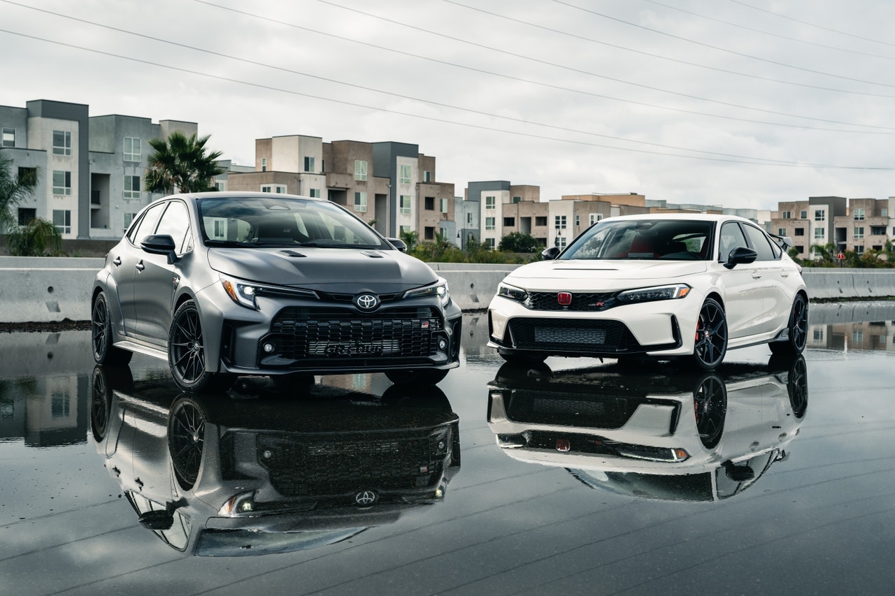 2023 Honda Civic Type R vs. 2023 Toyota GR Corolla exterior