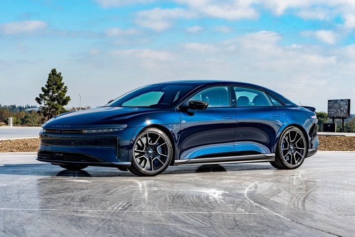 2025-Lucid-Air-Sapphire-01-f34-11182024_717.jpg