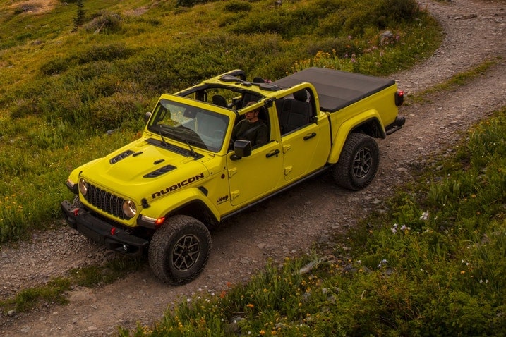 2024 Jeep Gladiator top down