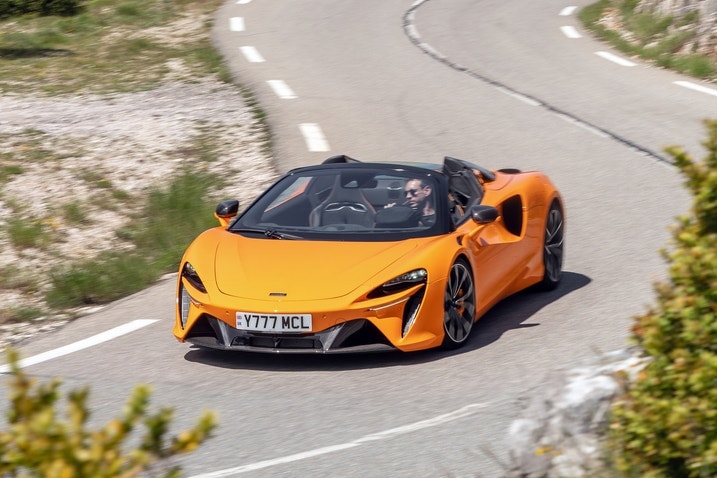 2025 McLaren Artura Spider 008.JPG