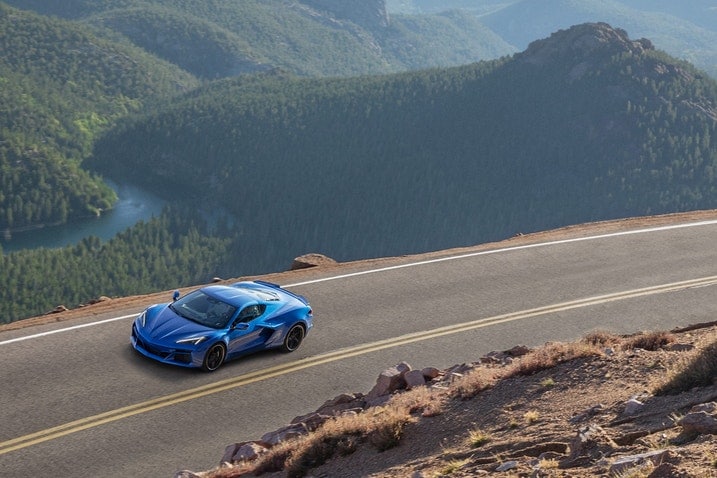 2024 Chevrolet Corvette E-Ray front