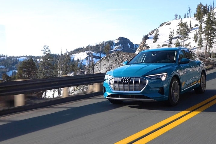 2023_audi_e-tron_front.jpg