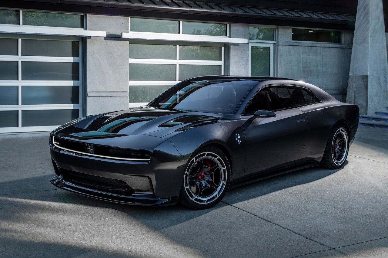 Dodge SRT Daytona Concept front 3/4