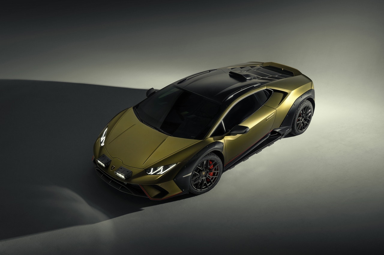 2023 Lamborghini Huracan Sterrato exterior
