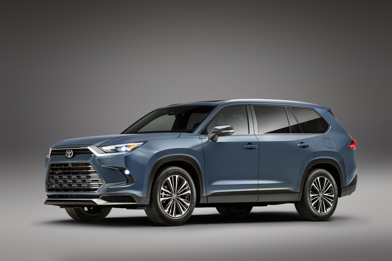 2024 Toyota Grand Highlander front