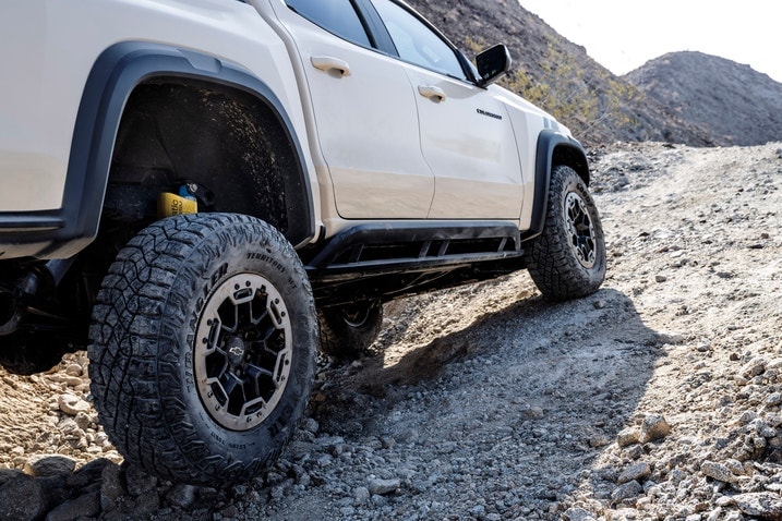 2023 Chevy Colorado off-roading