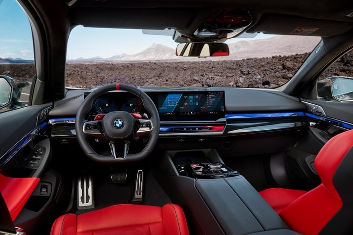 BMW_M5_Touring-095.jpg