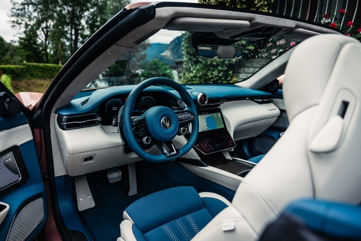 2025 Maserati GranCabrio Folgore interior