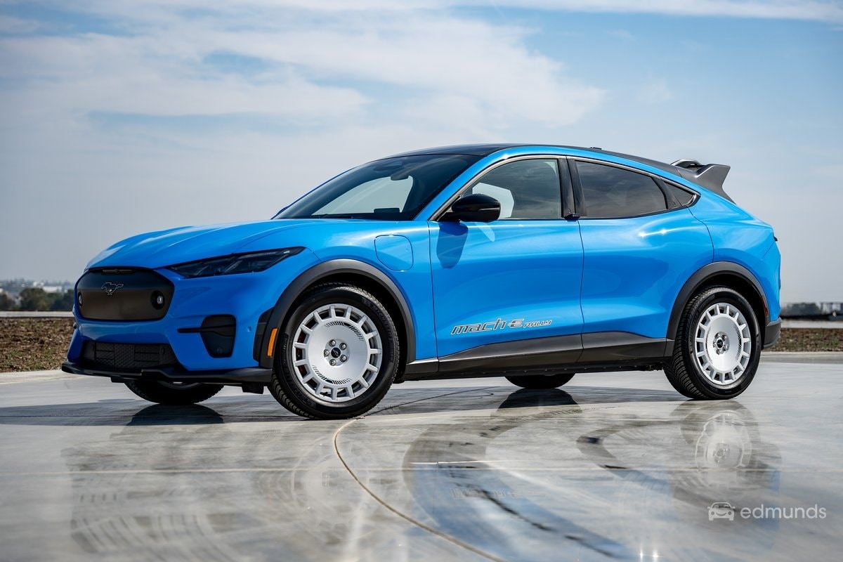 2024 Ford Mustang Mach-E 2024 Ford Mustang Mach-E
