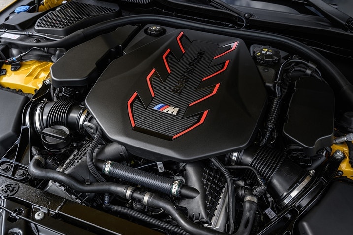 2025 BMW M5 engine