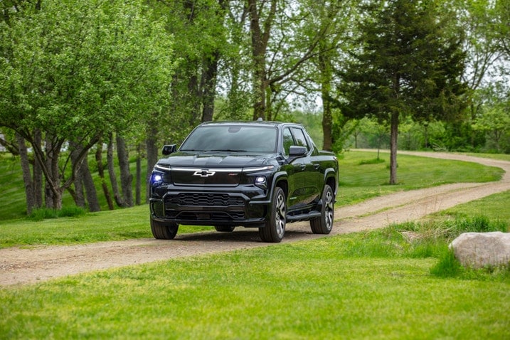 2024 Silverado EV RST front angle
