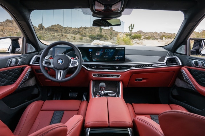 2024 BMW X6 M interior