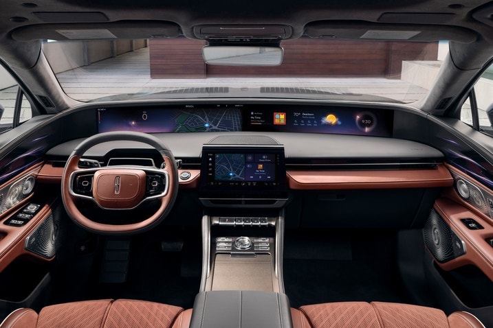 2024 Lincoln Nautilus interior