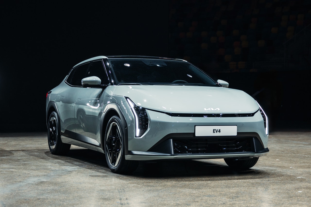 2026 Kia EV4 exterior front 3/4, original photo