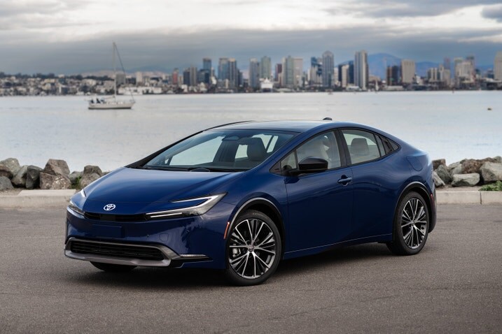 2023 Toyota Prius front 3/4