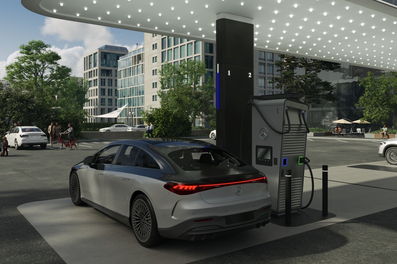 Mercedes-Benz electric vehicle charging
