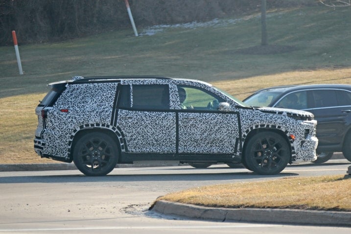 2024 Chevrolet Traverse side profile