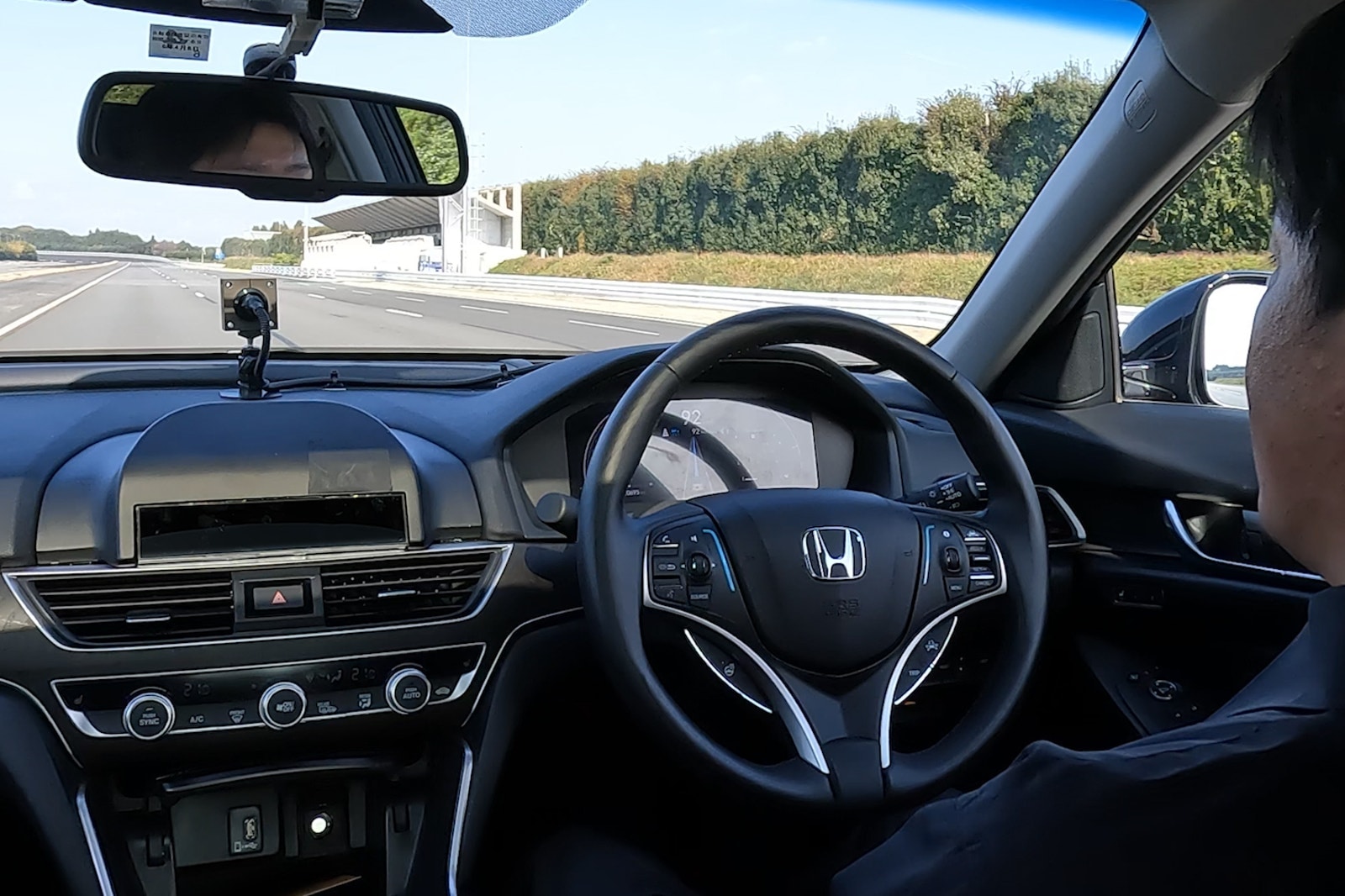 Honda Legend interior