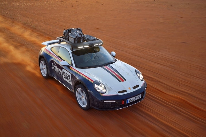 Porsche 911 Dakar top down view