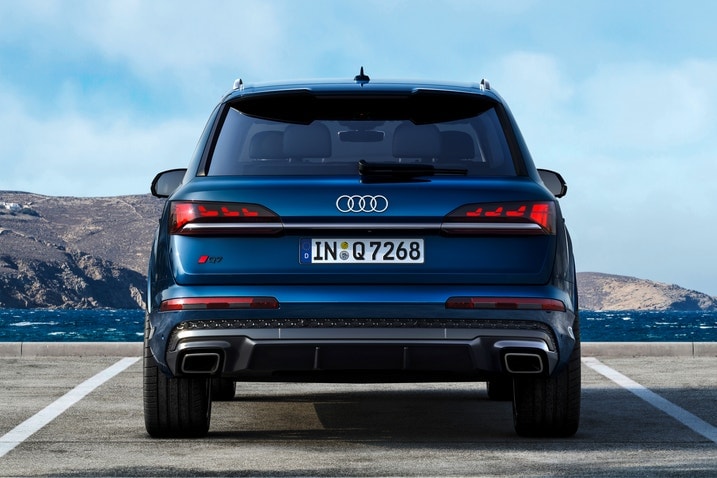 2025 audi Q7 rear