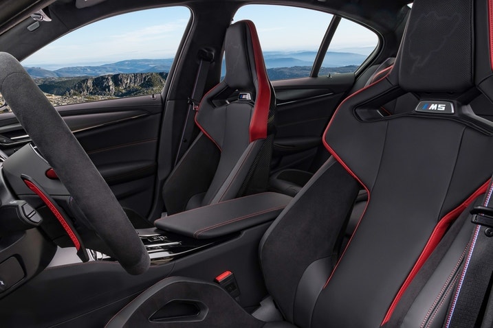 2022 BMW M5 CS interior seats