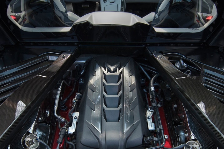 2020 Chevrolet Corvette Stingray engine