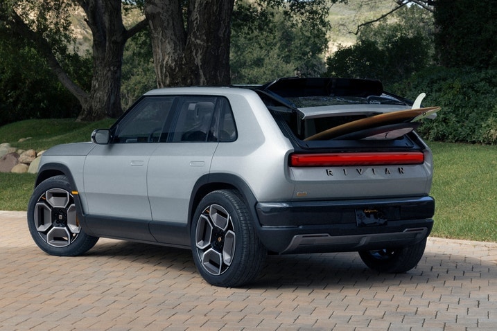 2026 Rivian R3 rear 3/4
