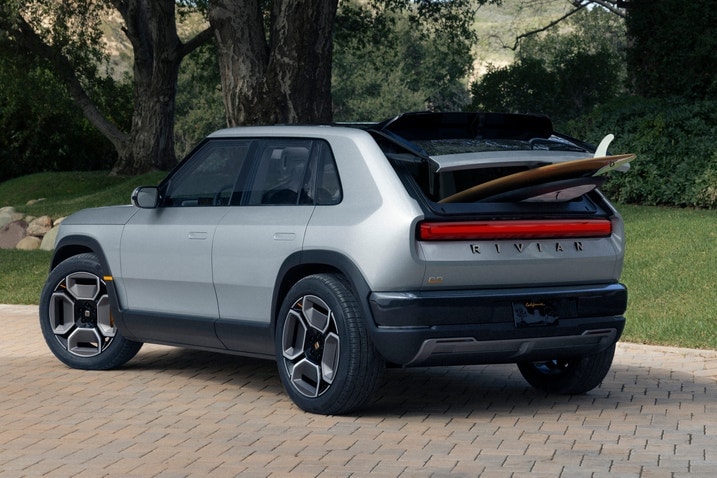 2026 Rivian R3 rear 3/4