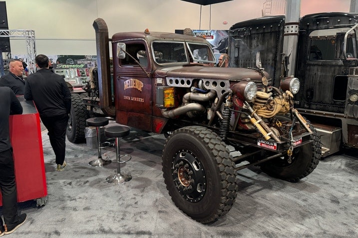 Lincoln Electric pickup SEMA 2024 build front