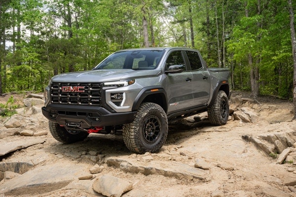 GMC Canyon AT4X AEV Debuts With Big Tires, Better Clearance