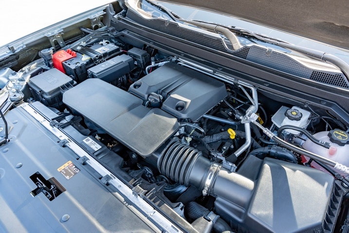 2024 GMC Canyon engine