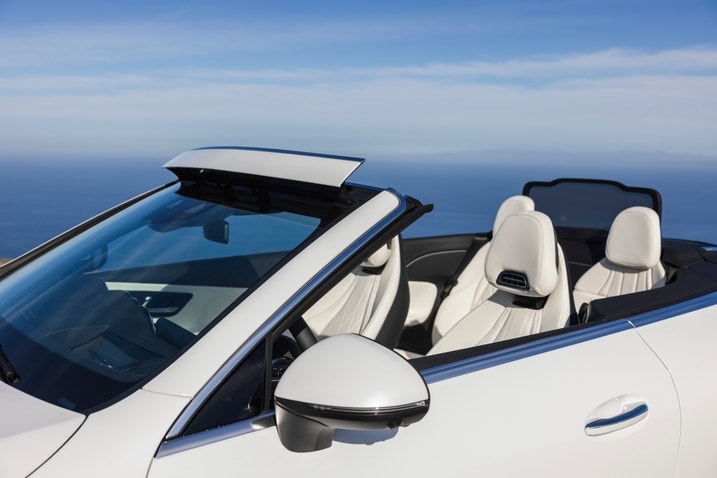 2024 Mercedes CLE Cabriolet has Aircap wind deflector system