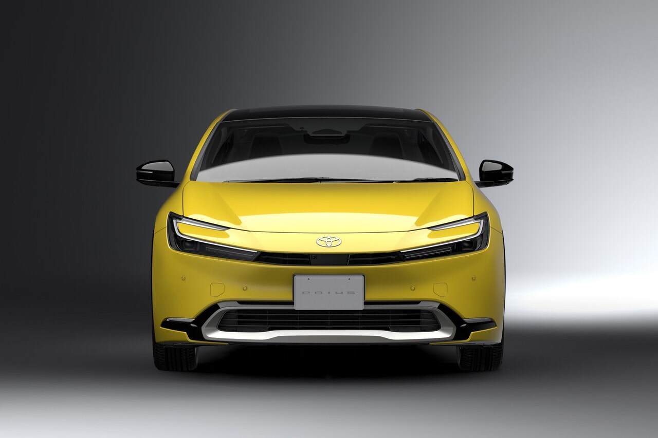 2023 Toyota Prius front