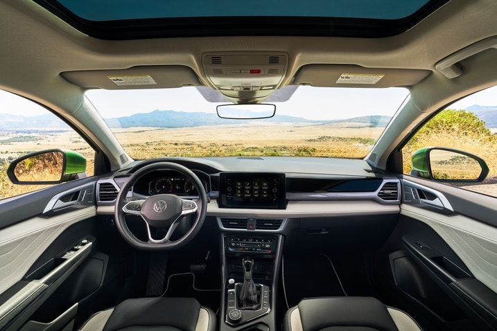 2025 Volkswagen Taos interior