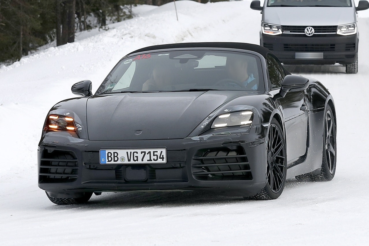 2025 Porsche Boxster EV front