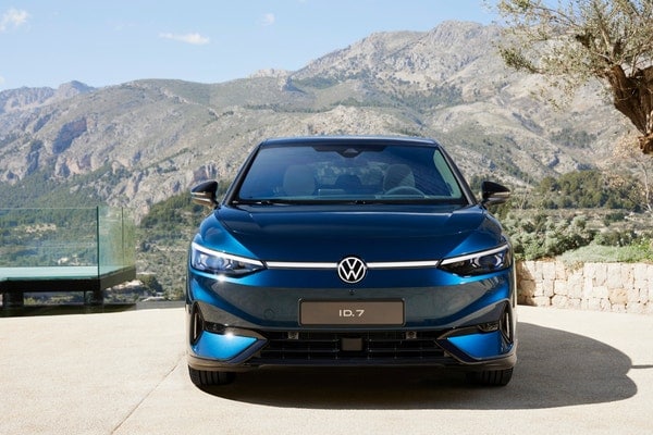 Volkswagen Drops the Digital Camo, Officially Unveils 2025 ID.7