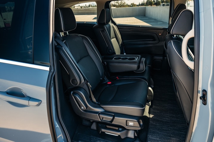 2024 Honda Odyssey interior