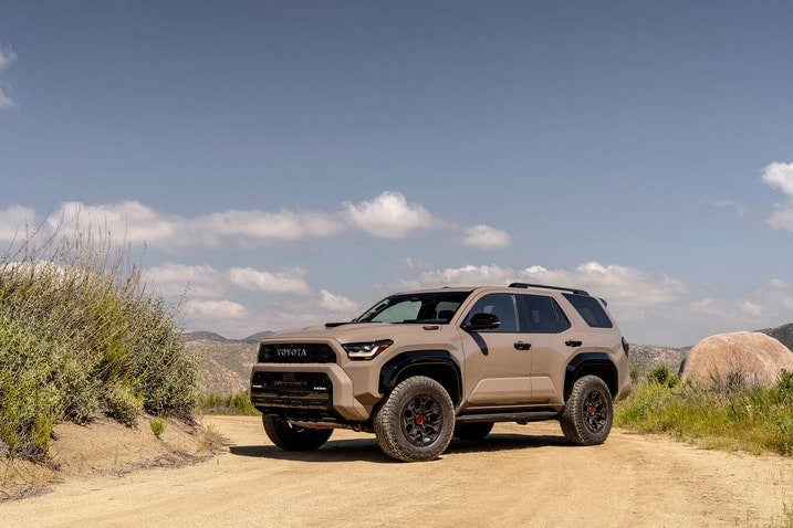 2025 Toyota 4Runner front 3/4