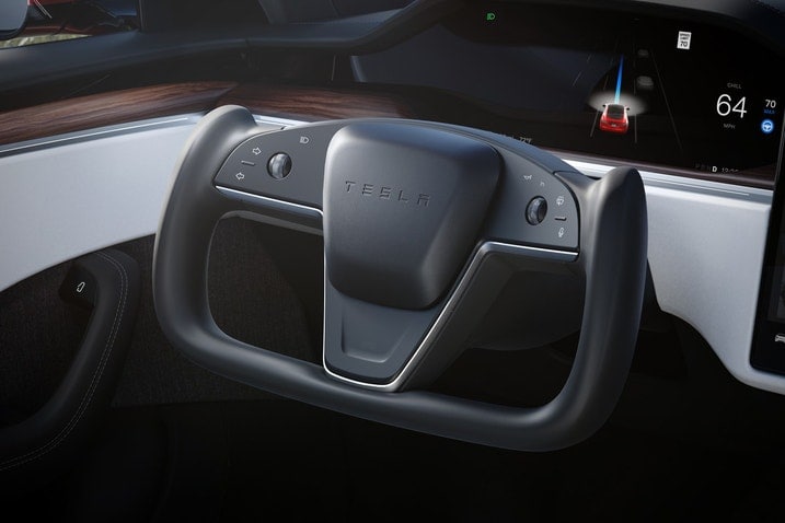 Tesla Model S and X Steering yoke