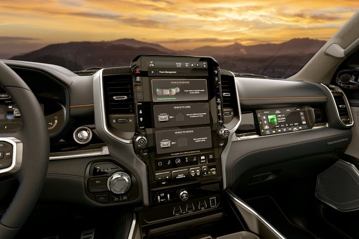 2025 Ram 1500 Rev interior