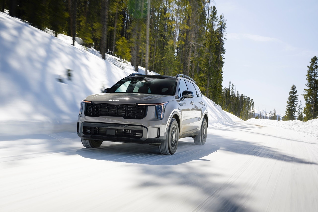 2024 Kia Sorento X-Pro in the snow