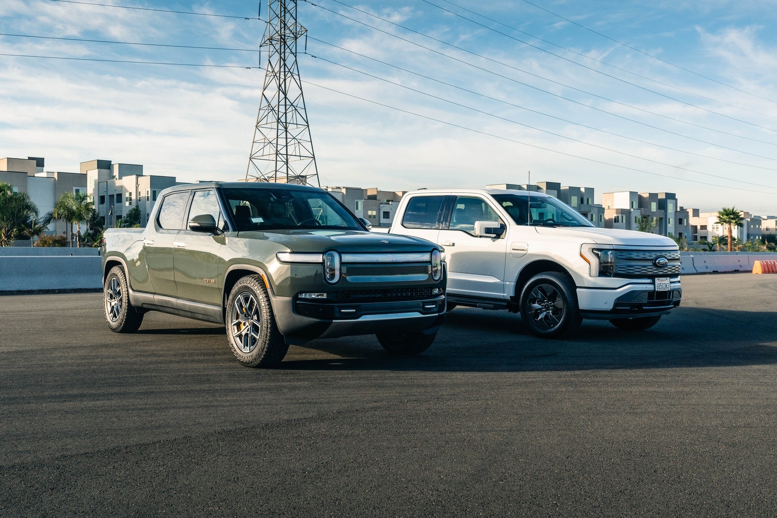 Edmunds Top Rated Electric Truck finalists: Rivian R1T and Ford F-150 Lightning