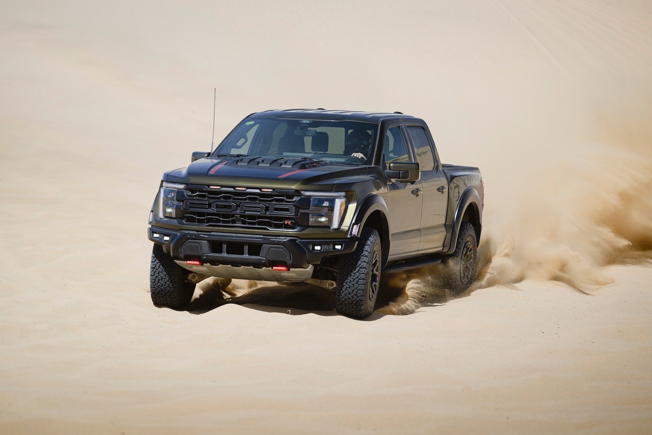 2024 Ford F-150 Raptor off-road